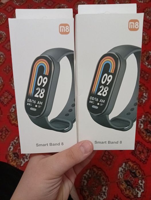 Mi band 8 narxi donasi 100000 soʻm ikkita osez kelishtirib beraman
