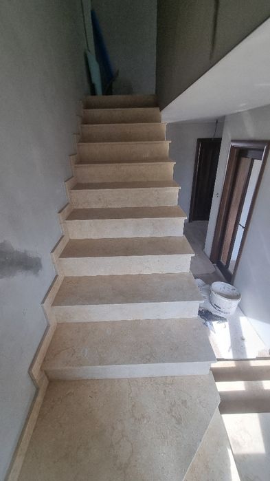 Debitez si prelucrez Calcar Sunny Menia cu 350 lei mp 0726535505