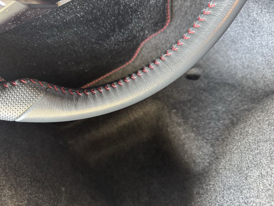 Оригинален волан Subaru WRX STI