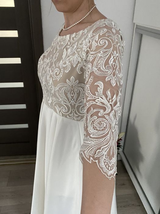 Rochie mireasa midi