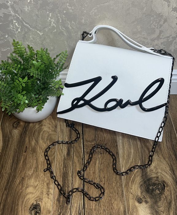 Нови дамски чантички