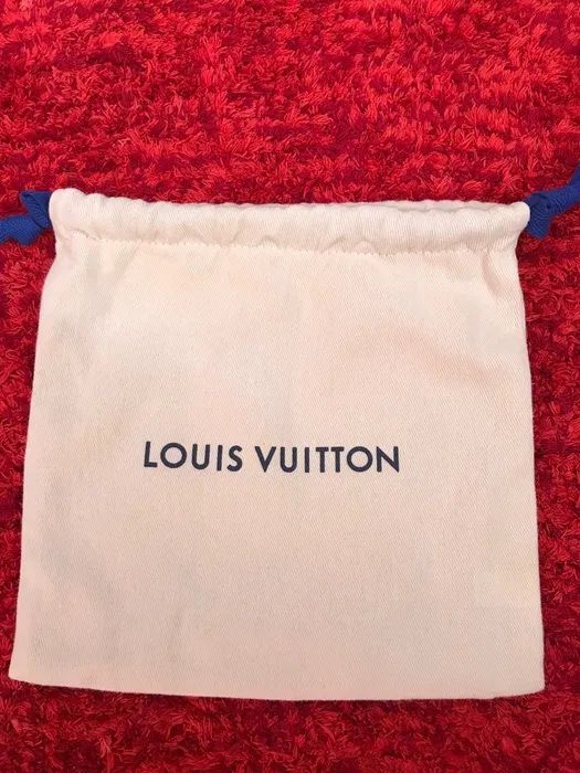 Saculet Louis Vuitton nou original