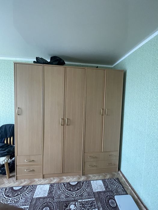 Продам шкаф в хорошем состоянии