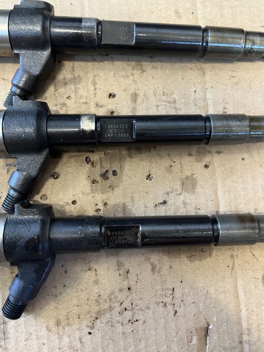 Injector/Injectoare Mitsubishi ASX 1.8 D 150 cp an 2013 cod 1465A323