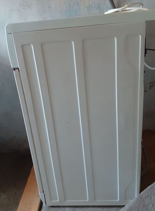 Пералня Индезит WG 421 TX