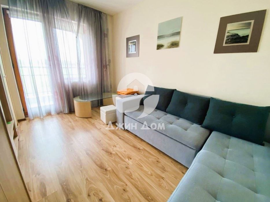 Продава се Тристаен апартамент в Обзор - 100 кв.м за 919 €/кв.м - Снимка #6