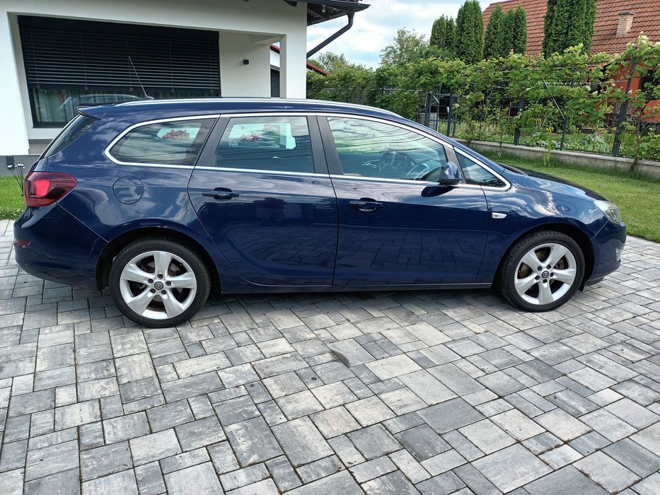 Opel  Astra j2011, 1,7,EURO 5