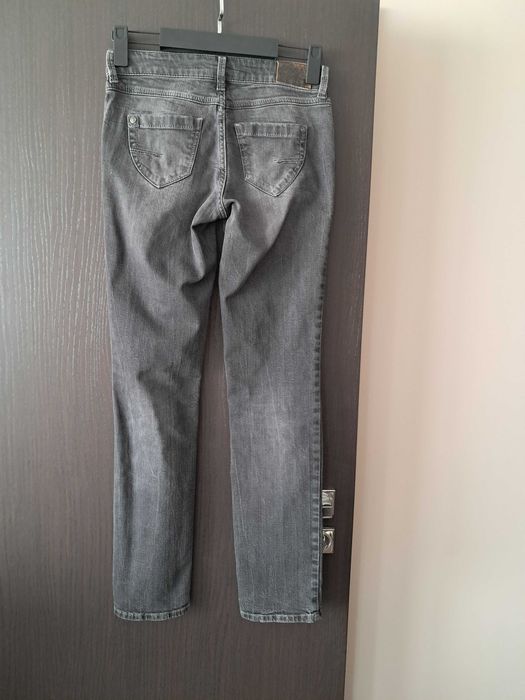 Маркови дънки Есприт