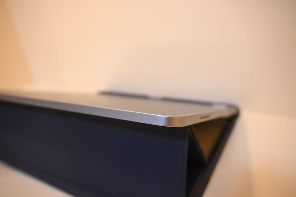 iPad Pro (12.9-inch) (6th generation) 256 GB