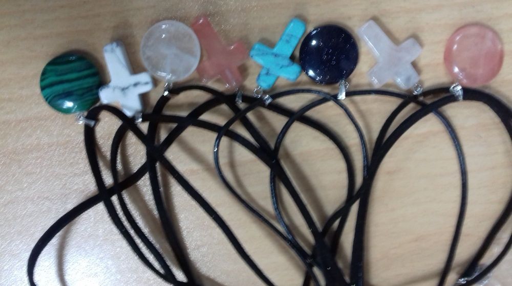 Колиета, гривни, обеци, висулки - Нови бижута - разпродажба !!!