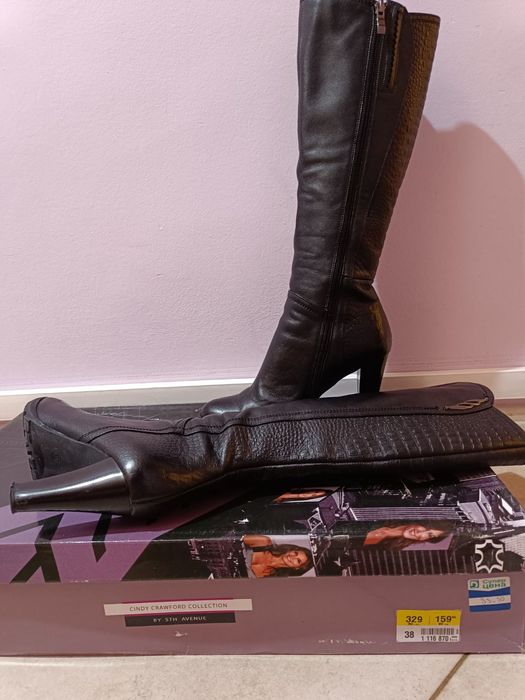 Дамски ботуши от естествена кожа, номер 38