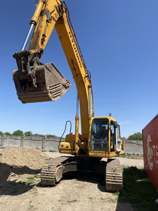 Продам экскаватор гусеничный