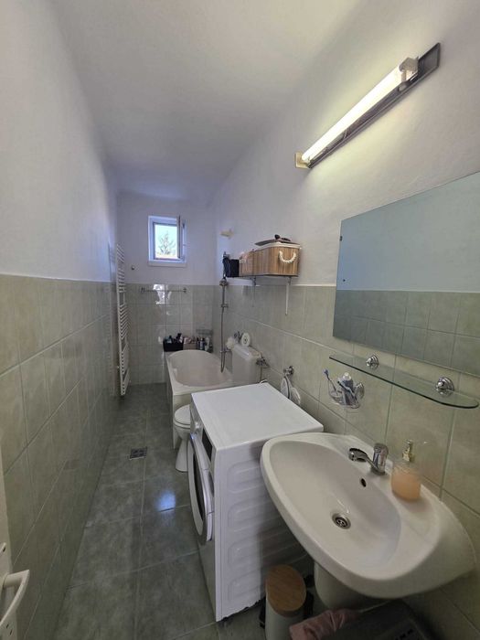 Apartament piata mica