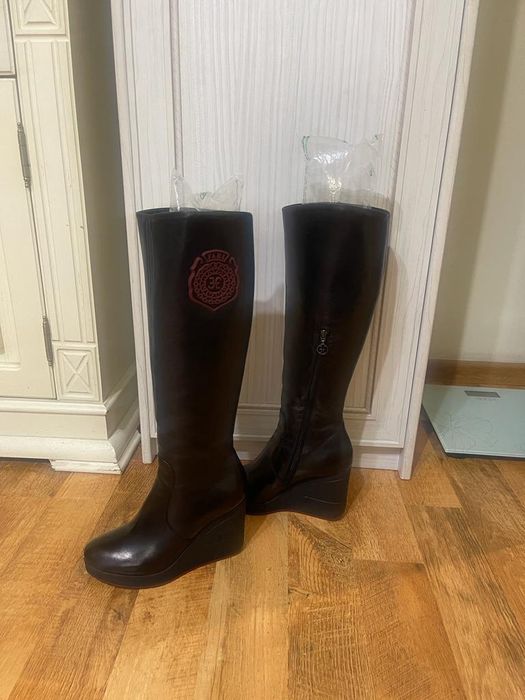 Продам итальянские сапоги