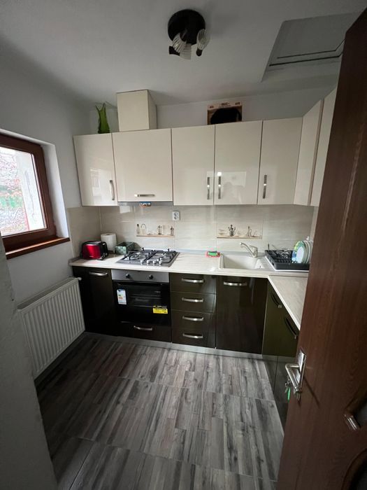 Cazare Calimanesti Caciulata Oaza de relaxare in centru gratar foisor