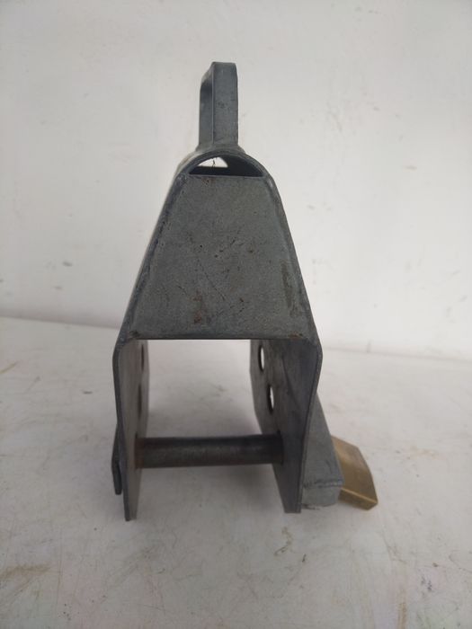 Заключващо устройство за ремаркета и каравани
Заключваща кутия за отка