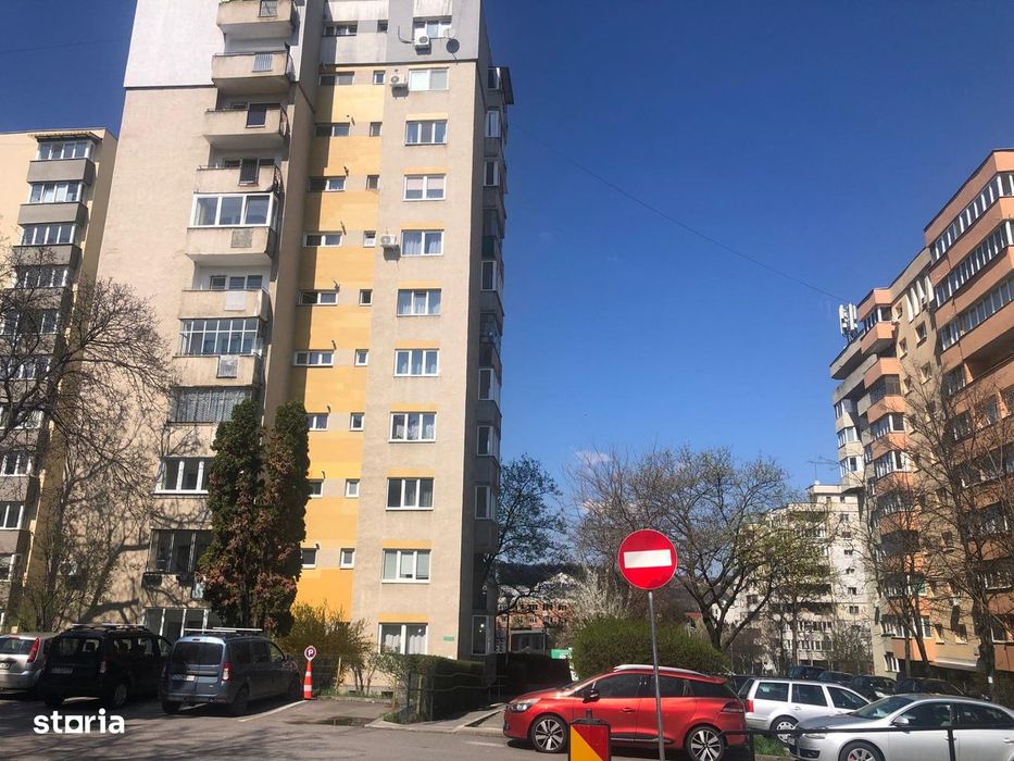 PF vand ap 2 camere Aleea Padin nr 10 Manastur