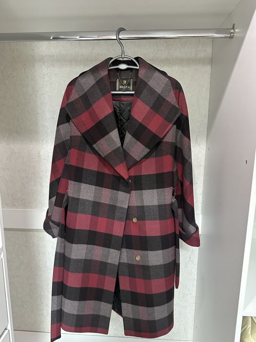 Продам женское пальто