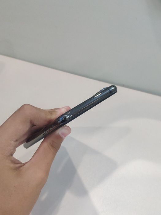 Iphone XS 64GB..