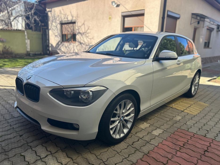 De vanzare BMW  serie 1   An 2013  116 D Alb perlat