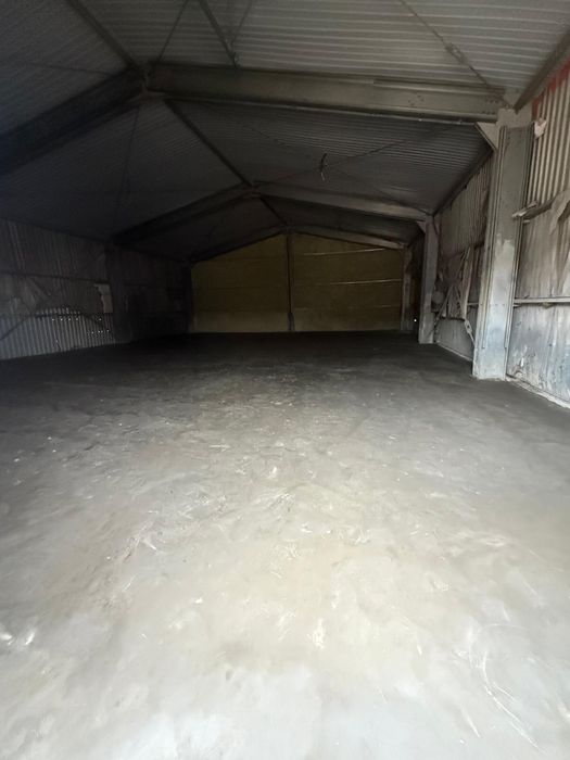 De inchiriat Hala industriala Proinvest Pascani 500 mp!