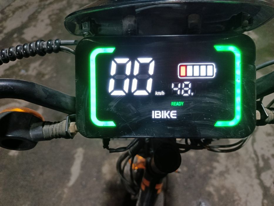 Elektron skuter sotiladi