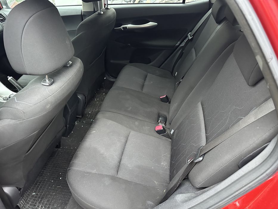 Toyota Auris Тойота Аурис 1.4 d4d 90 кс 2012г На части!