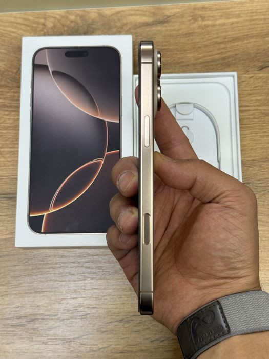  iPhone 16pro max 5G 256gb HX/A EAC desert titanium в нулёвом сост.