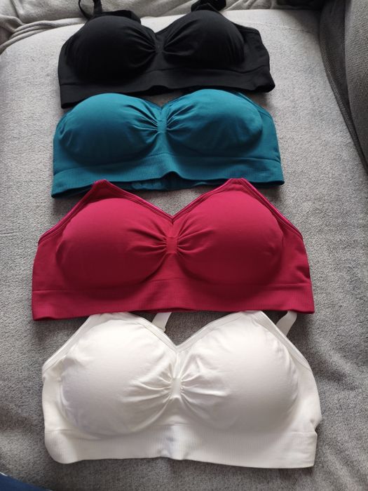 Set 4 sutiene noi marimea L cu bureți detasabili si fara sârme