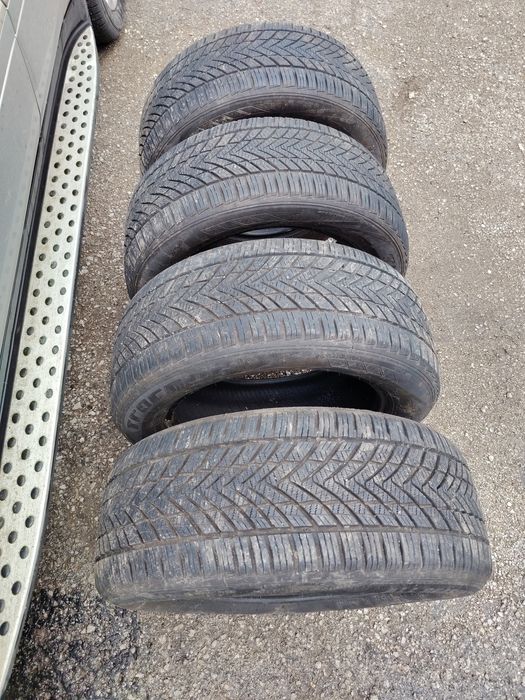 4бр всесезонни гуми Tracmax 225/55/16