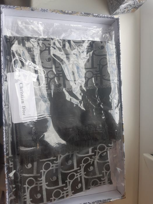 Шарф длинный новый