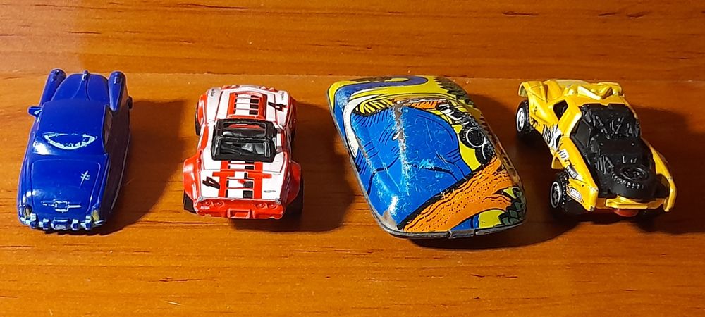 Колекция колички Disney Pixar,mattel corvette, matchbox baja bullet,