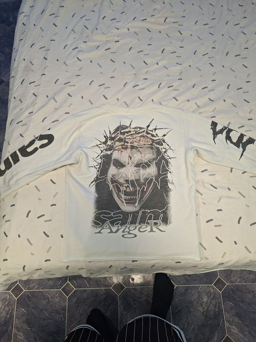 Блуза luda street wear
Размер s
Приемам и бартери
Цената не си подлага на въпрос
Носена е два пъти 
В отлично състояние
