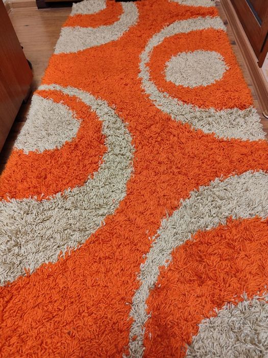 Килим - пътека с дълъг косъм