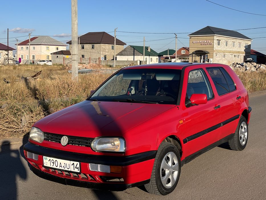 Гольф 3 автомат в отличном состоянии.