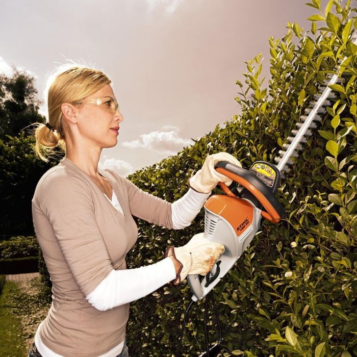 Электрический кусторез STIHL HSE 52