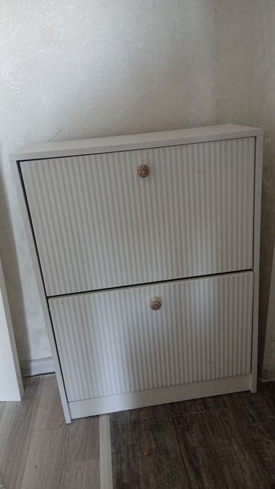 Продам тумба для обуви