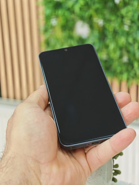 Samsung Galaxy S25 Stare Excelentă
