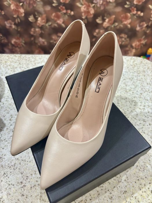 Туфли лодочки basconi новые