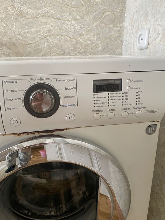 Продам стиральную машину