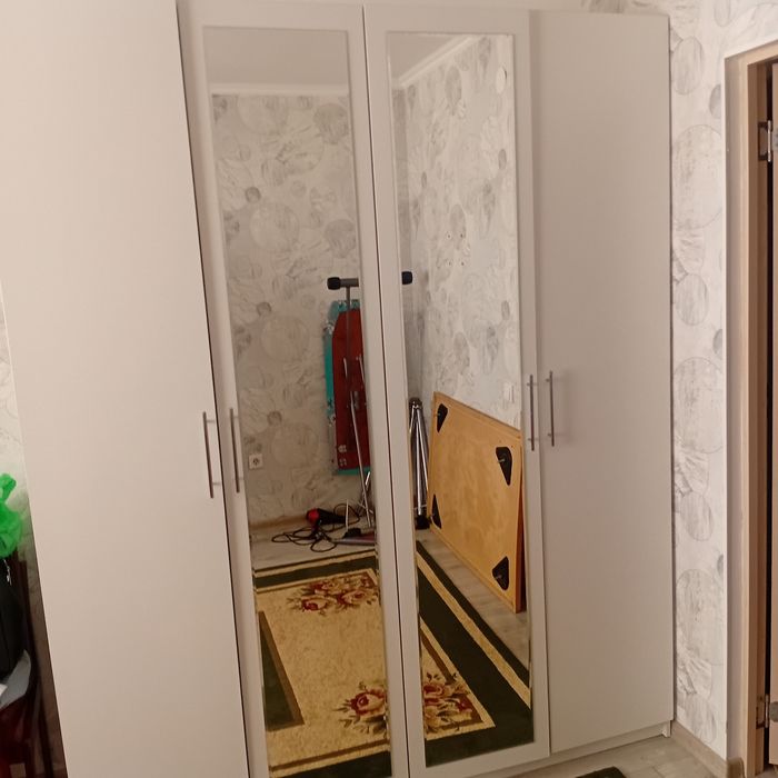 Продам шифоньер в хорошем состоянии