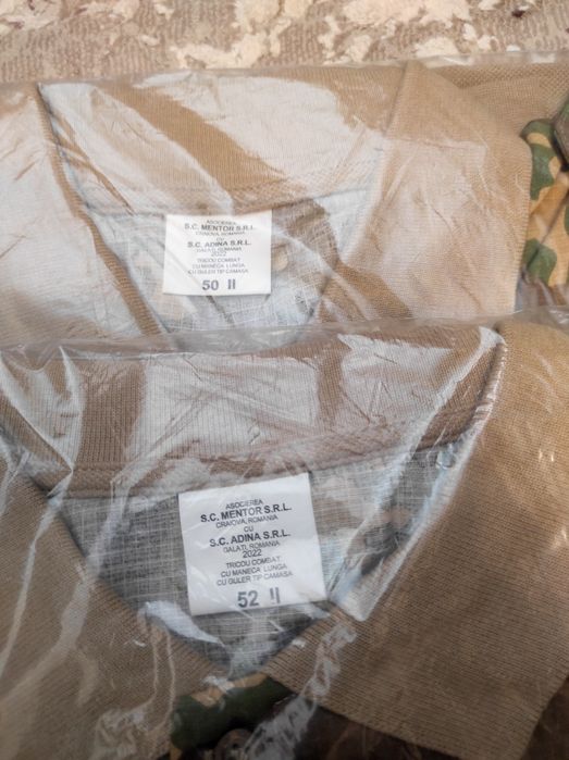 Tricou combat cu mânecă lungă cu guler tip cămașă