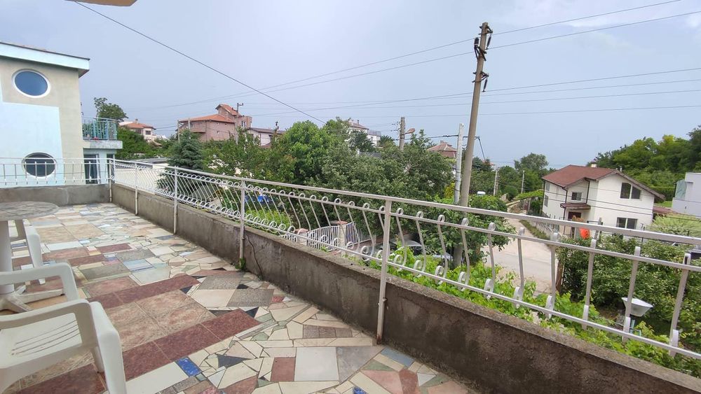 Дава се под наем Етаж от къща в Варна, м-т Траката - 60 кв.м за 500 € - Снимка #8