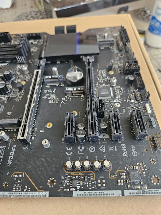 Core I7 11700K + Asrock Z590 Extreme