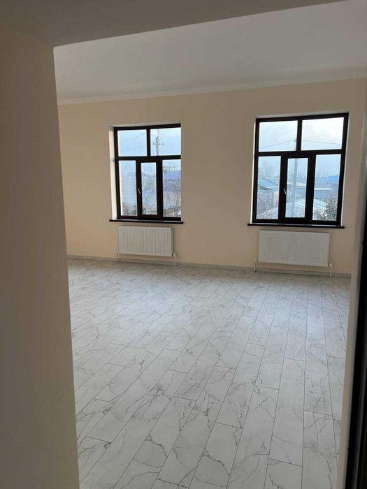 Uquv markaz, klinika, bogcha, ofis uchun 1100kv bino Arendaga beriladi