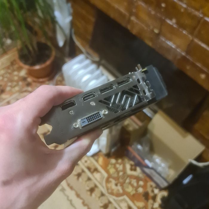 Видеокарта Rx 580 8гб sapphire nitro+