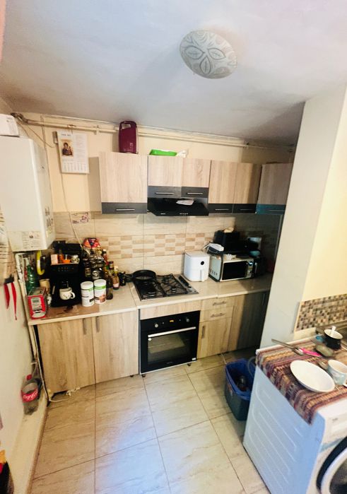 Inchiriez apartament 2 camere in zona Odobescu