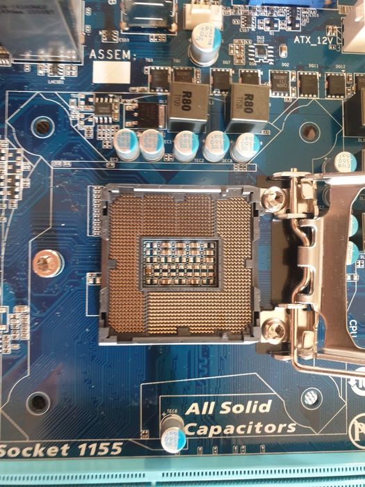 Материнская плата 1155