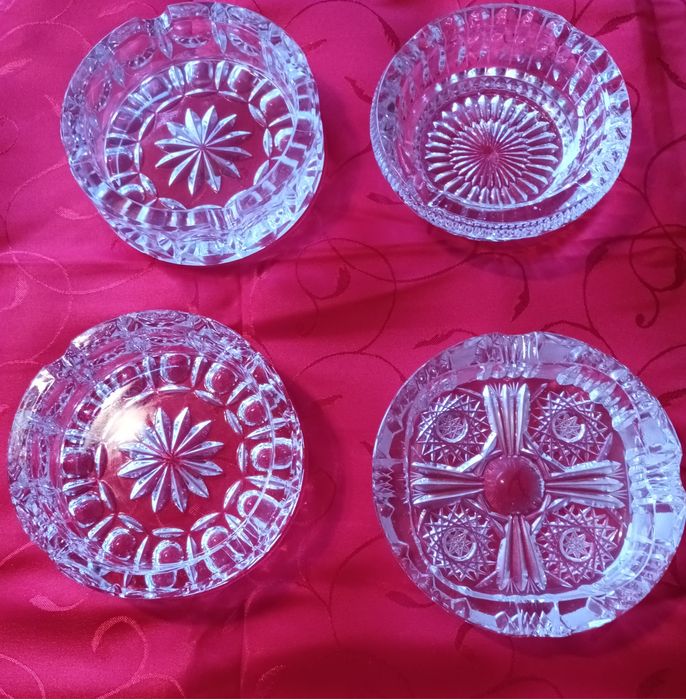 Кристални пепелници