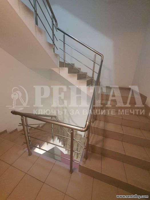 Дава се под наем Офис в Пловдив, Център - 65 кв.м за 450 € - Снимка #13